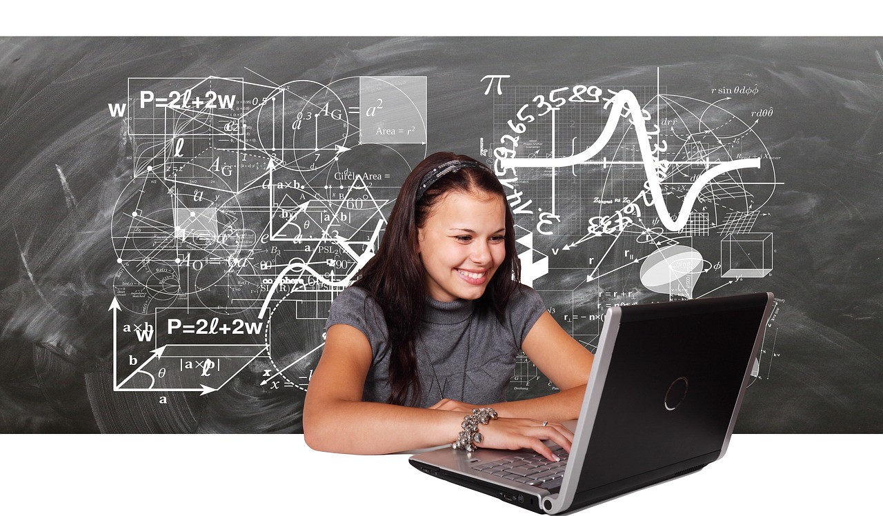 Imagem ilustrativa do curso Educação de Jovens e Adultos - EJA